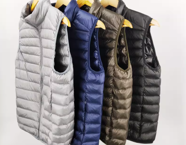 定制羽絨服馬甲款選擇什么樣面料？充鴨絨還是鵝絨，哪個好？